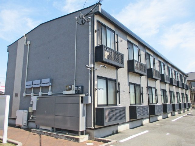 レオパレスジャスミン吉田西の外観
