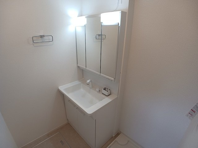 ロータス水巻１の洗面所