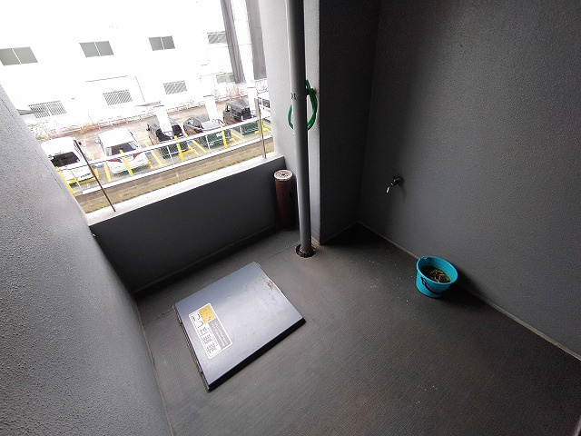 吹田市江坂町２丁目の事務所