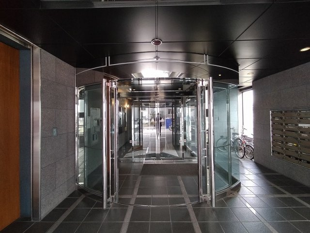 吹田市江坂町２丁目の事務所