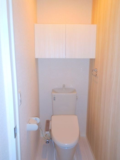 【トイレ】 | ロンサールⅡ | ゆったりとした空間のトイレです