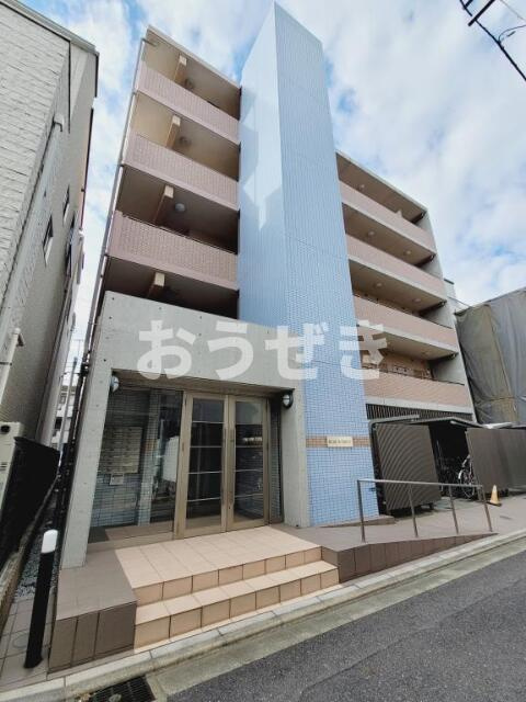 ブルーフォレストの外観