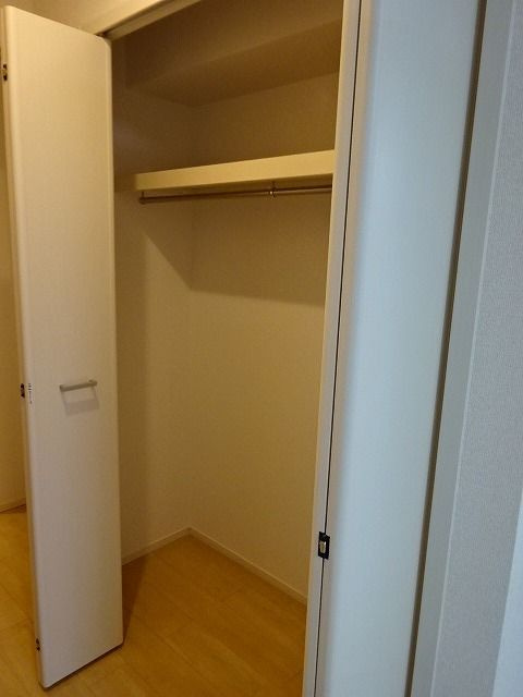 アイリス関場の収納