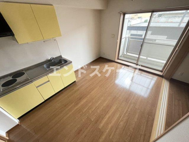 あさひレジデンス表町の居間・リビング|高崎、前橋、伊勢崎エリアのお部屋探しはエンドスケープまで！お客様の理想お聞かせ下さい♪