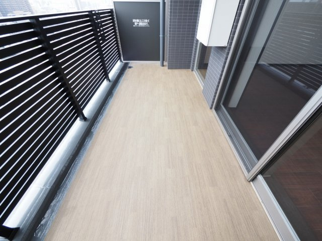 プレジオ城東のバルコニー