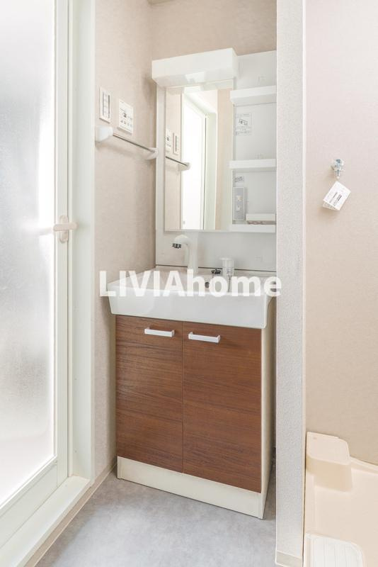 大田区西六郷４丁目の賃貸マンションの独立洗面台|同シリーズの参考写真です。実際の設備・内装は現況を優先とさせていただきます。