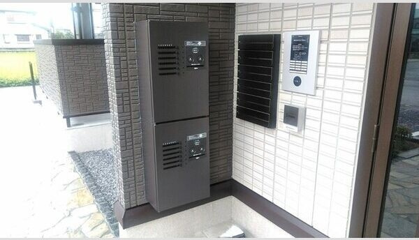 コアロードⅧのエントランス