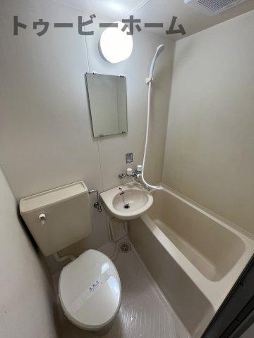 日々の疲れを癒すお風呂付です