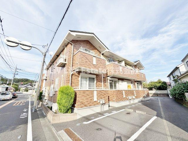芋窪スプリングの外観