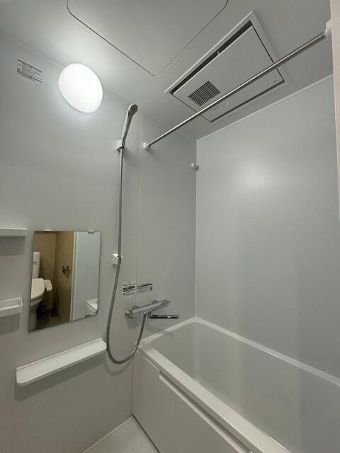 ハイプラザ東池袋の浴室