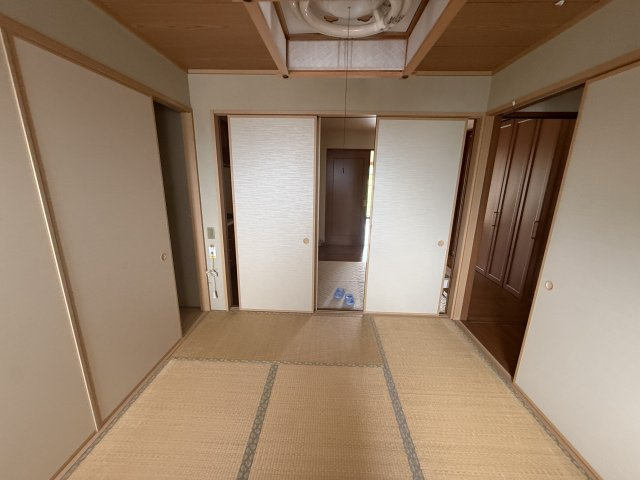 2026/8/2NEW　売マンション　高山市新宮町　650万　ケアタウン悠生4階の内装
