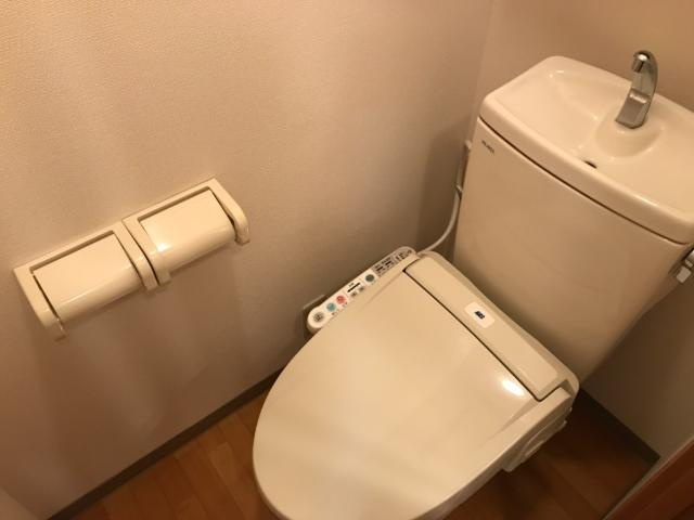 シャワー付トイレ