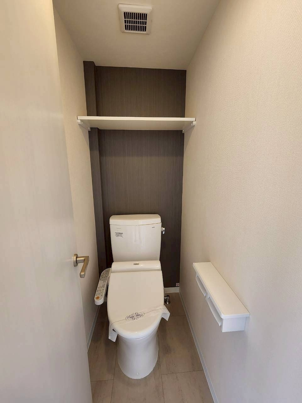 コンパクトで使いやすいトイレです