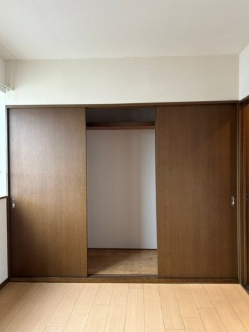 小物を収納するのに便利です