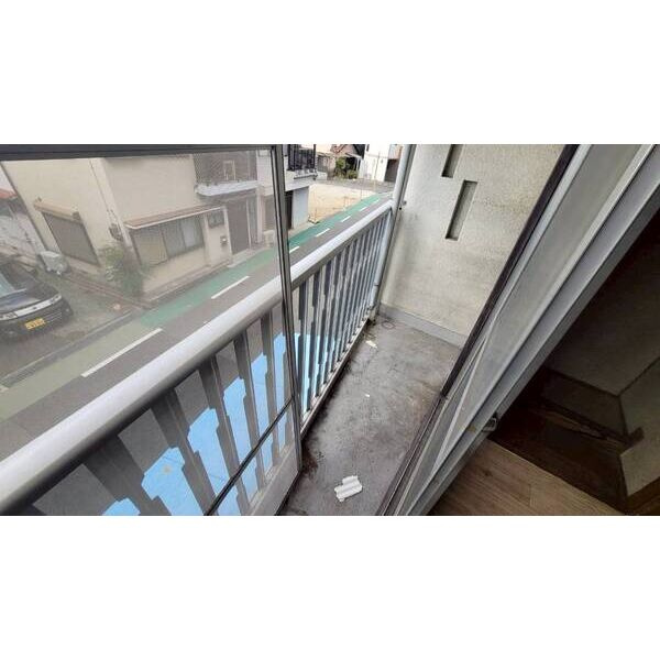 豊中市立花町３丁目の店舗事務所