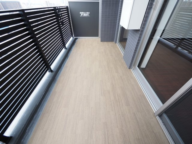 プレジオ城東のバルコニー