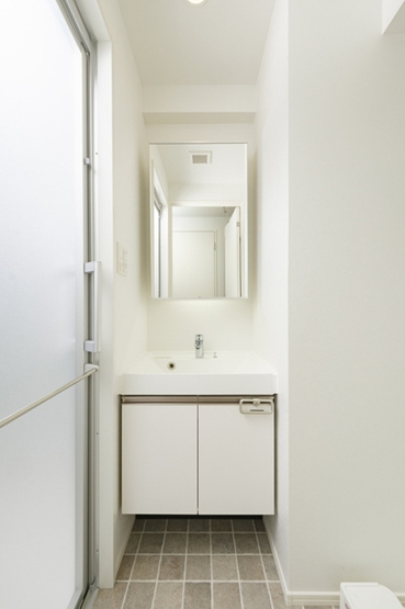 【独立洗面台】 | 新品家具付きマンション築港本町8B(KaGood福岡)