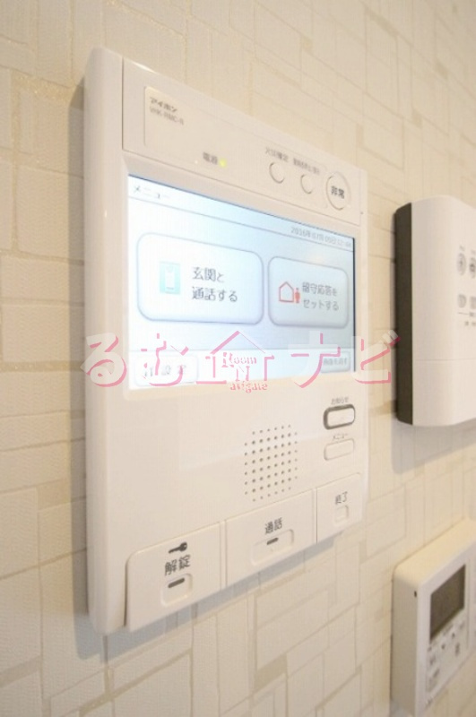 那珂川市片縄６丁目のアパートのエントランス