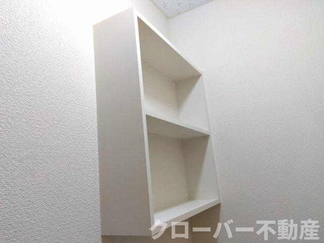 レオネクストみなとまちの収納