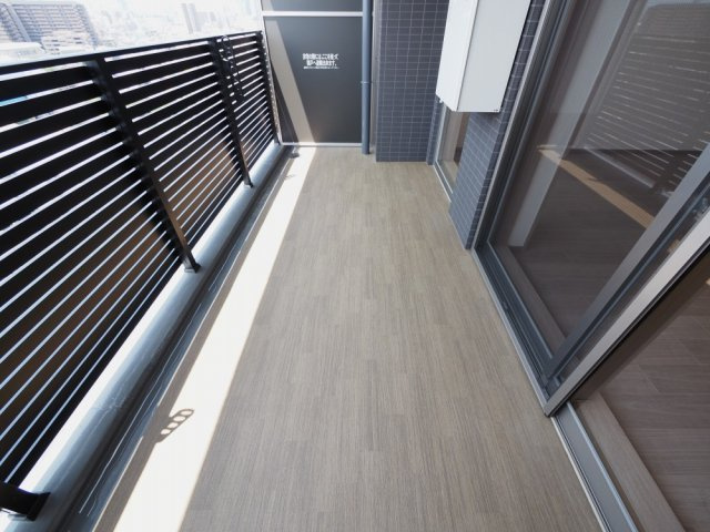 プレジオ城東のバルコニー