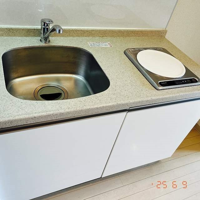 ロックヒルズ前里町のキッチン|1口IHコンロ