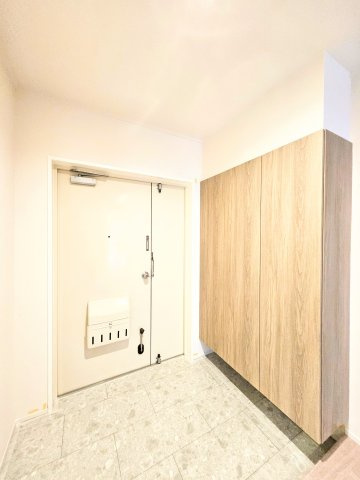 ロイヤルヒル芦屋の玄関|玄関です