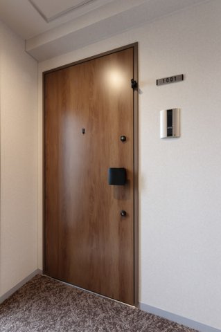 エル・セレーノ横浜の玄関|※写真は同タイプ住戸です。