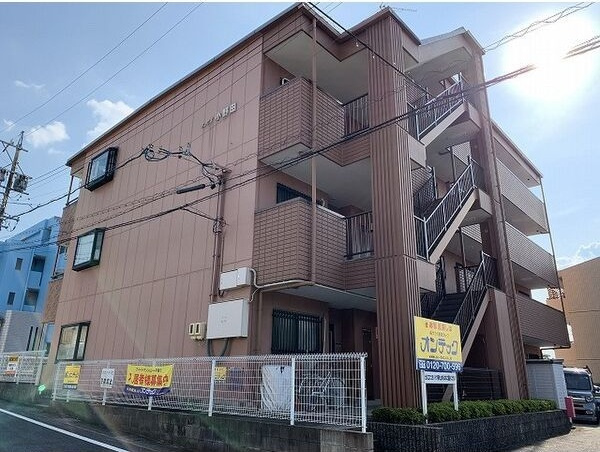 リンピア小野田の外観