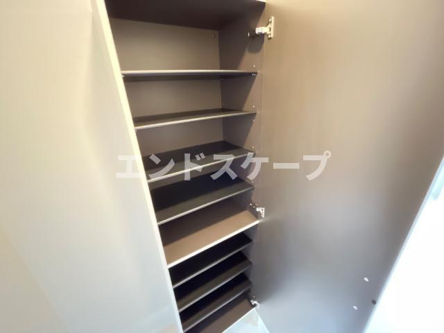 ユーフォリアの収納|下駄箱
高崎、前橋のお部屋探しはエンドスケープまで！お客様の理想お聞かせ下さい♪