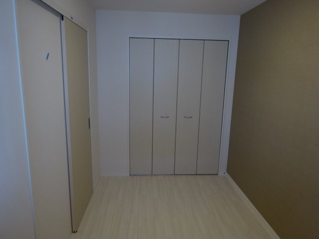 Ｆｌｏｗｅｒｓ　Ｃａｂｉｎ（フラワーズキャビン）の内装|洋室