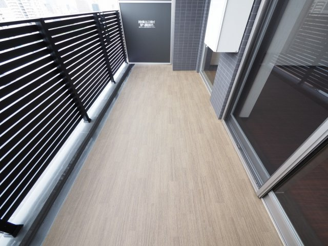 プレジオ城東のバルコニー