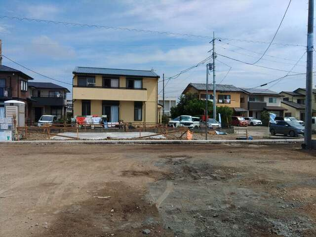 沼津市大岡の新築一戸建の外観|建築中
