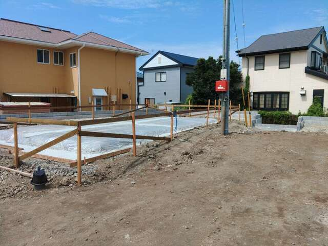 沼津市大岡の新築一戸建の外観|建築中