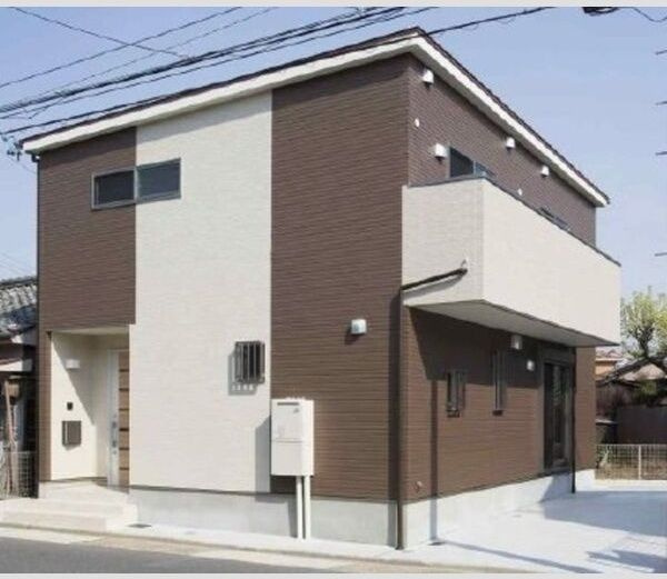 【エントランス】 | 折戸町2-1-2戸建賃貸