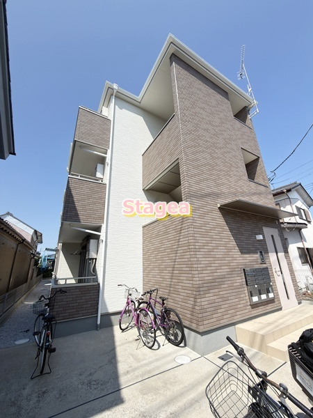 リーブルファイン中央区本町西の外観
