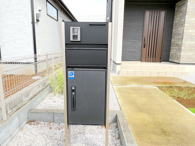 【その他】 | 深谷市東方町　中古戸建 | 宅配ボックス