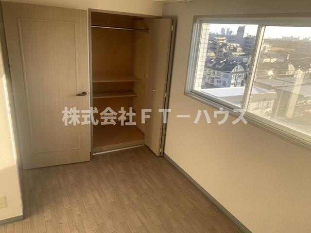 グロリオール里見弐番館の収納