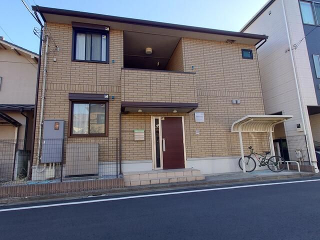 メゾンアイリスの外観