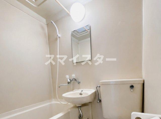 市川市市川４丁目の賃貸マンションの洗面所