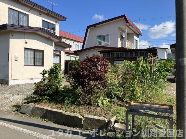 【前面道路含む現地写真】 | 愛国東2丁目39-2024売家