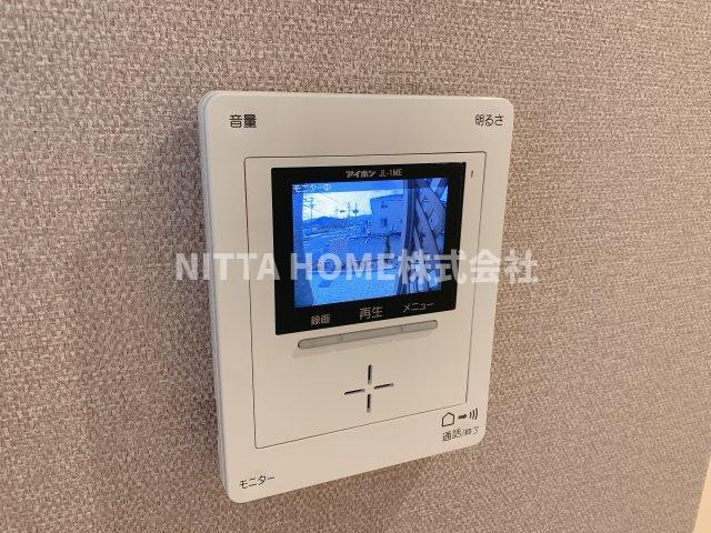 フランボアーズ篠山Ⅰのセキュリティ|モニタ付きインターホン完備で来客時も安心◎