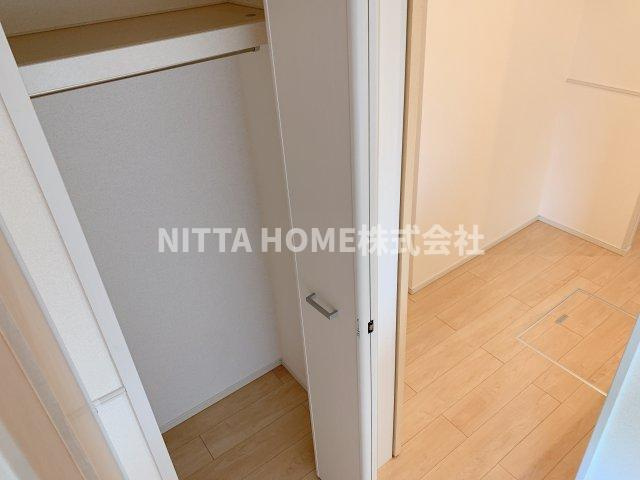フランボアーズ篠山Ⅰの収納|リビング収納も嬉しい設備◎