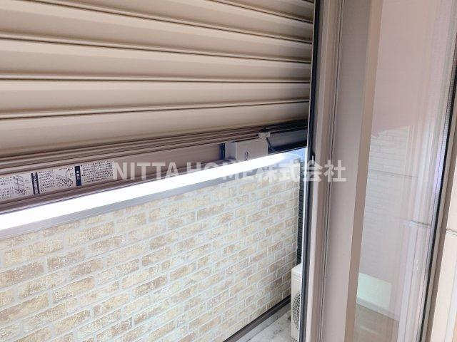 フランボアーズ篠山Ⅰの設備|シャッター・雨戸付きで防犯対策もできます＊