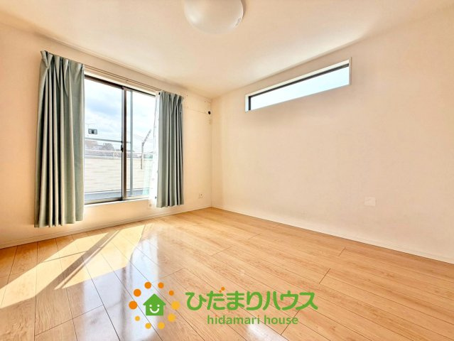 古河市大山　中古一戸建ての洋室