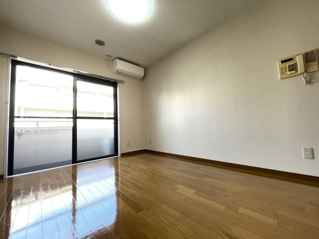 所沢メゾン3号館の居間・リビング|※画像は同物件別室になります。