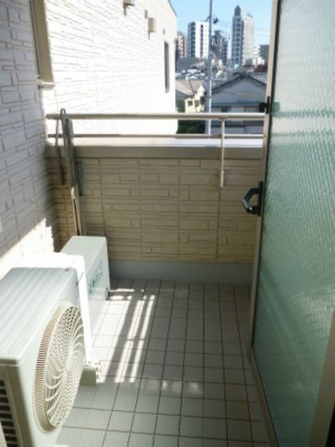 北区田端１丁目の賃貸マンションのバルコニー