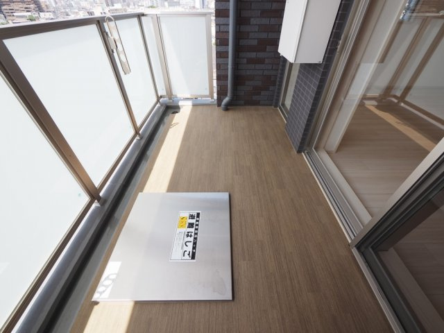 プレジオ城東のバルコニー