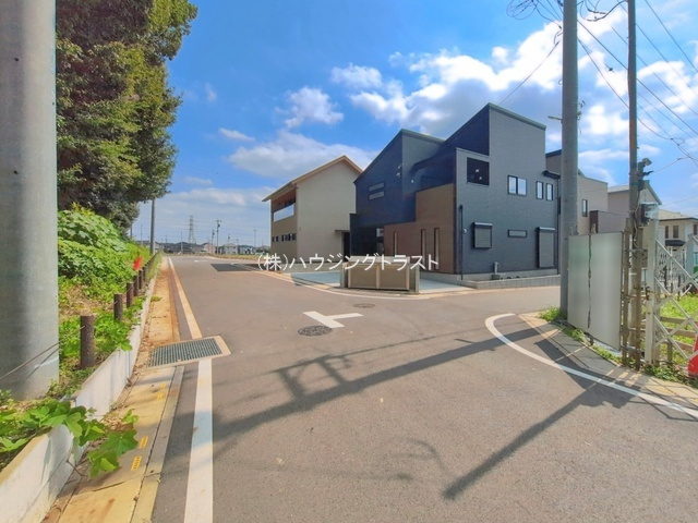 仲介手数料無料　ミラスモ所沢市北秋津0486・新築全1棟の前面道路含む現地写真