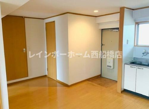 ヴィラージュ新鎌ケ谷B棟の玄関