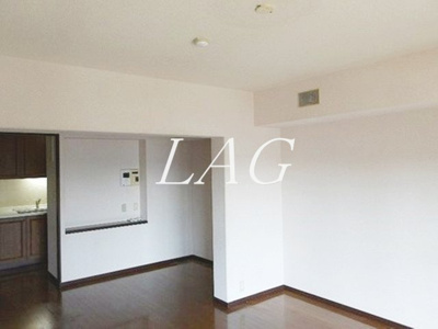 【居間・リビング】 | ライオンズガーデン町田 | 洋室のお部屋です。